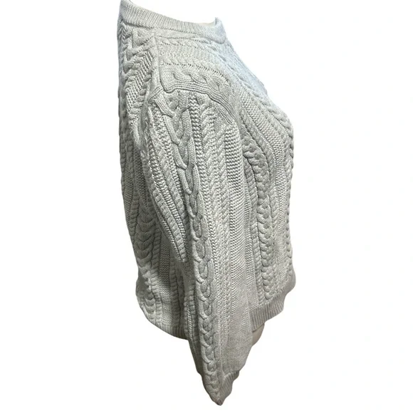 Banana Republic Cable Knit Sweater Womens Medium Gray Cotton Button Shoulder - Picture 3 of 8